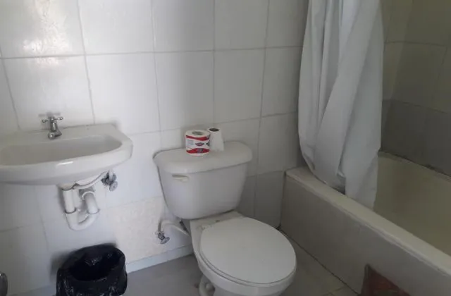 Hotel El Viajante Punta Cana Room bathroom